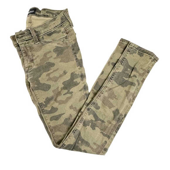 Hudson Krista Super Skinny Crop | Camouflage | Size 24 - Picture 2 of 2